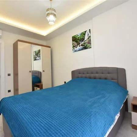 Cleopatra Nearby Апартаменти *
